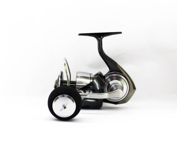 Daiwa Reel Spinning 24 Certate SW 6000-H (0049) - Image 2