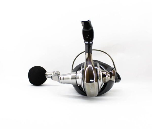 Daiwa Reel Spinning 24 Certate SW 6000-H (0049) - Image 5